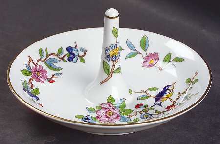 Pembroke (Gold Trim) Large Ring Holder