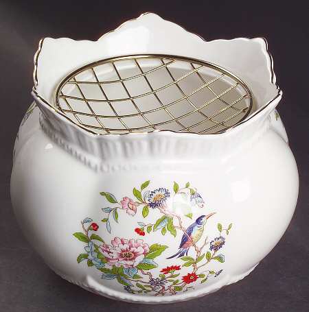 Pembroke (Gold Trim) Rose Bowl