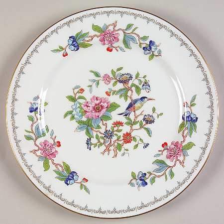 Pembroke (Gold Trim) Luncheon Plate