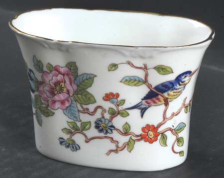 Pembroke (Gold Trim) Cigarette Holder