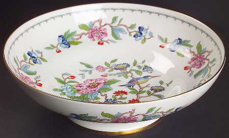 Pembroke (Gold Trim) Centerpiece