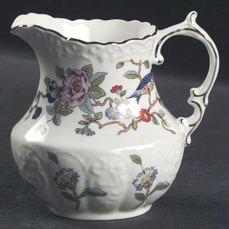 Pembroke (Gold Trim) 8 Oz Jug