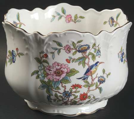 Pembroke (Gold Trim) Medium Victorian Cache Pot
