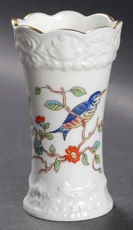 Pembroke (Gold Trim) 3" Vase