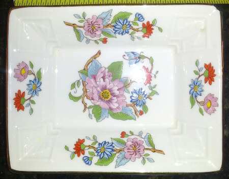 Pembroke (Gold Trim) 5" Rectangular Tray