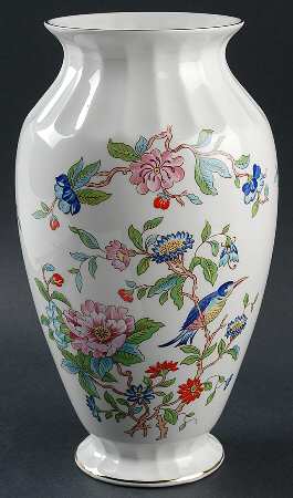 Pembroke (Gold Trim) 10" Vase
