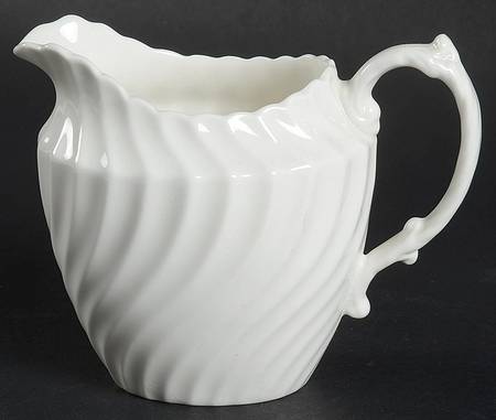 Portland White Creamer