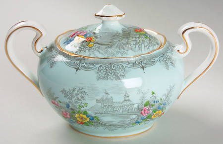 Queen's Garden (Blue, Scalloped) Sugar Bowl & Lid