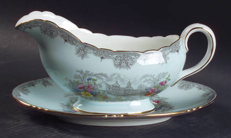 Queen's Garden (Blue, Scalloped) Gravy Boat & Underplate