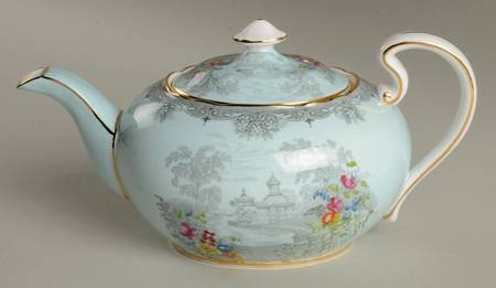 Queen's Garden (Blue, Scalloped) Mini Teapot & Lid