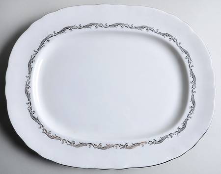 Romance 15" Oval Serving Platter