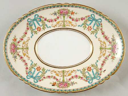 Rosedale (Bows, Flowers On Edge) Underplate for Gravy Boat