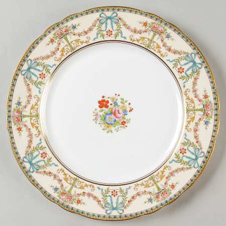 Rosedale (Bows, Flowers On Edge) by John  Aynsley &amp; Sons