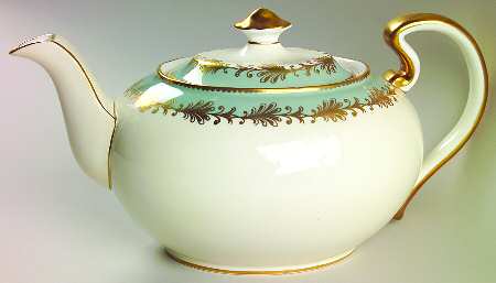 Rutland Nile Sage Green (Scalloped) Teapot & Lid