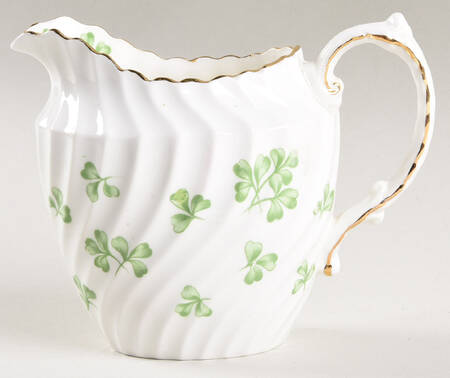 Shamrock White (Swirl Rim) Creamer