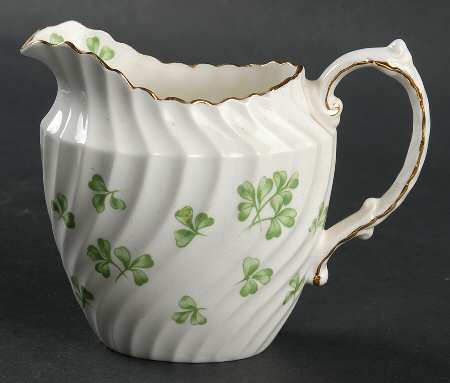 Shamrock White (Swirl Rim) Mini Creamer