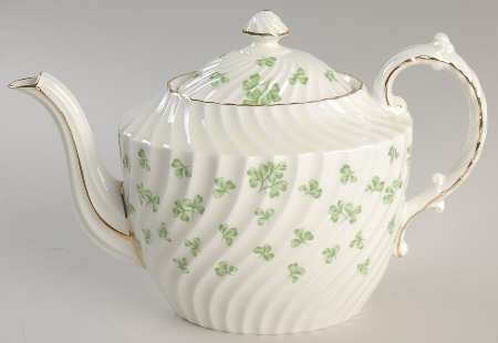 Shamrock White (Swirl Rim) Teapot & Lid