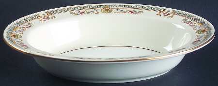 Shelbourne 10" Oval Vegetable Bowl