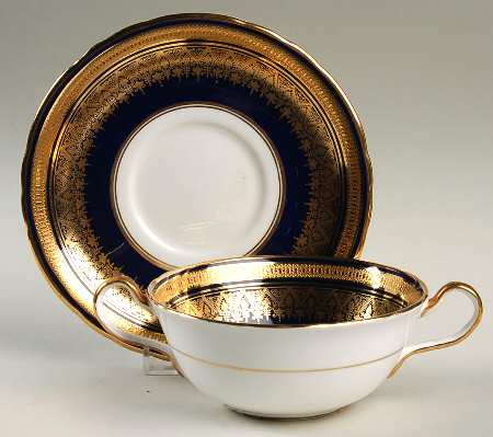Simcoe (Scalloped) Flat Cream Soup Bowl & Saucer Set