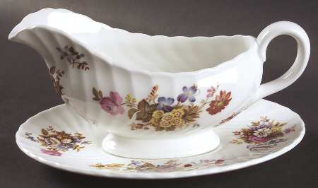 Summertime Gravy Boat & Underplate