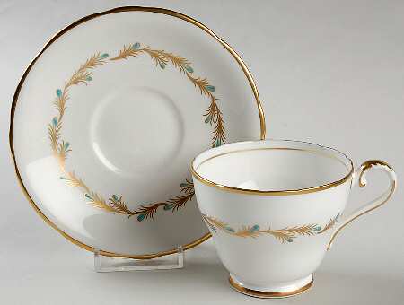 Viscount Footed Cup & Saucer Set
