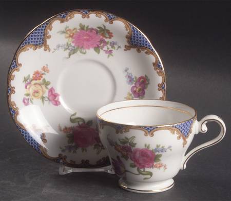 Wilton Blue (Heavy Gold) Footed Cup & Saucer Set