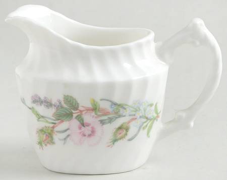 Wild Tudor Mini Creamer