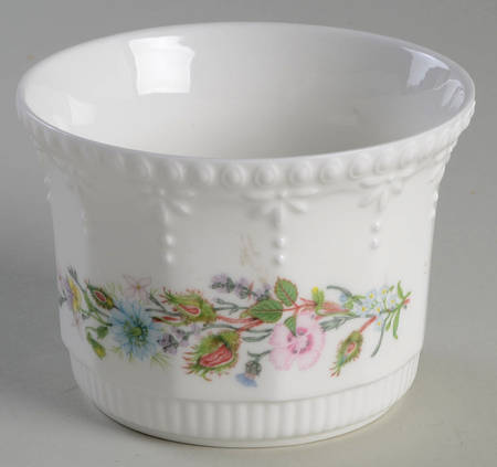 Wild Tudor Small Georgian Planter
