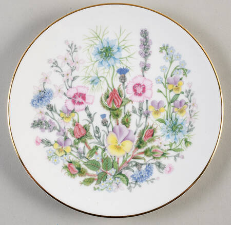 Wild Tudor Coupe Dessert Plate