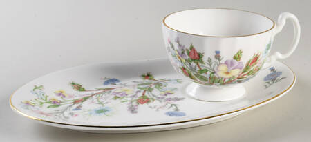 Wild Tudor Snack Plate & Cup Set