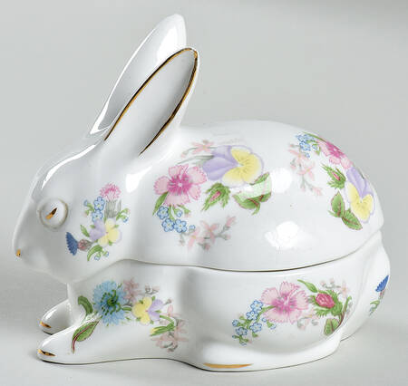 Wild Tudor Small Animal Box & Lid