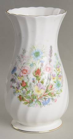 Wild Tudor 8" Vase