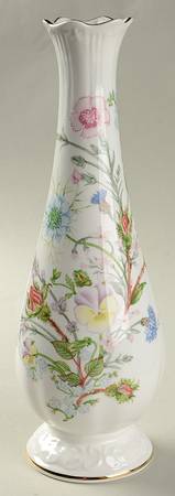 Wild Tudor 10" Bud Vase
