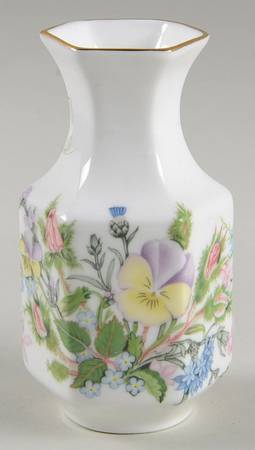 Wild Tudor 3" Mini Bud Vase
