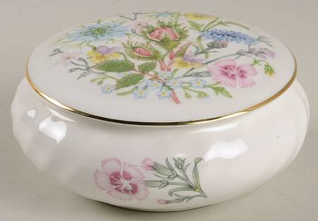 Wild Tudor Round Box & Lid