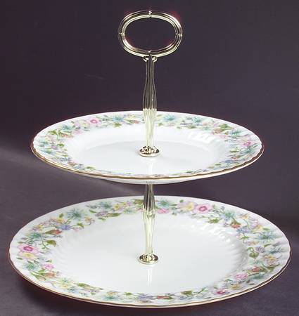 Wild Tudor 6 5/8"-10"  2 Tiered Serving Tray (Dp, Sp) HC