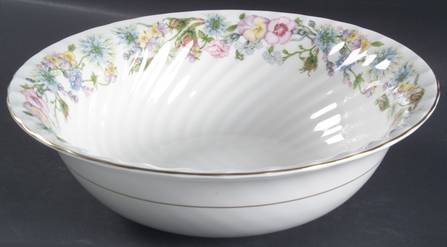 Wild Tudor 9" Salad Serving Bowl