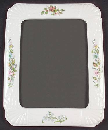 Wild Tudor 8" Picture Frame