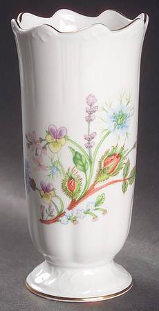 Wild Tudor 6" Derwent Vase