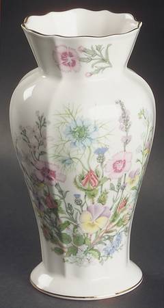 Wild Tudor 6" Edwardian Vase