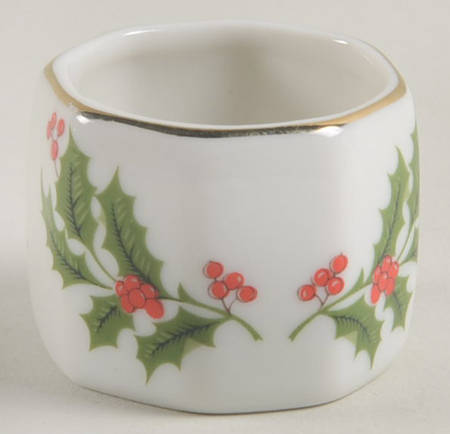 Christmas Holly (Porcelain) Napkin Ring