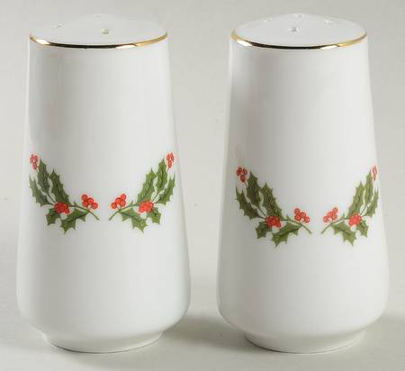 Christmas Holly (Porcelain) Salt & Pepper Set