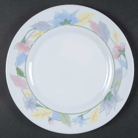 Flo Salad Plate by Arcopal