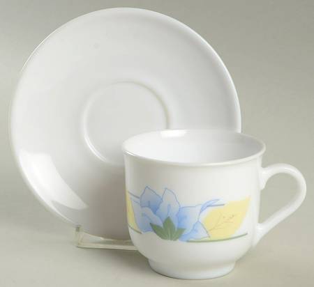 Footed Cup & Saucer Set