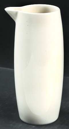 24H White 18 Oz Pitcher