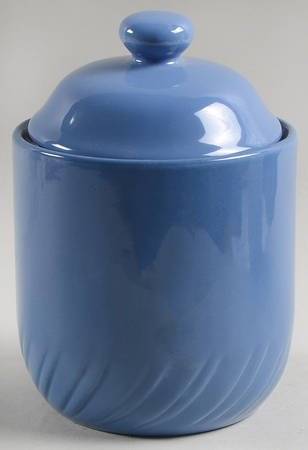 Periwinkle Medium Canister & Lid