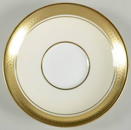 Sandringham (Smooth) Saucer for Footed Cup