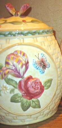 Floral Daze Medium Canister & Lid