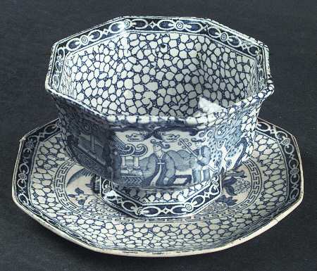 Chinese Bird Gravy Boat & Underplate
