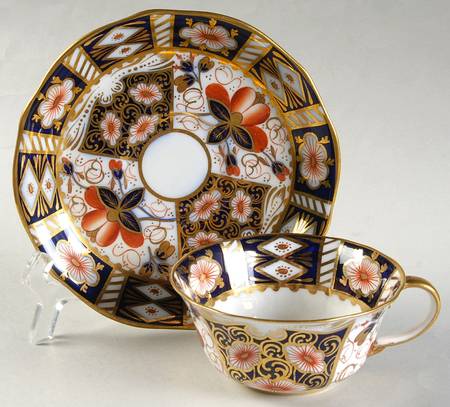 5500 (Scalloped) Flat Cup & Saucer Set